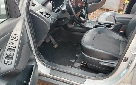 Hyundai ix35 I рестайлинг, 2014 год, 1 270 000 рублей, 11 фотография