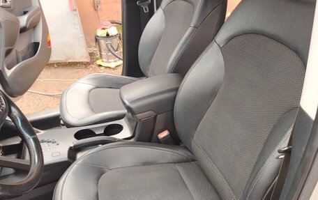 Hyundai ix35 I рестайлинг, 2014 год, 1 270 000 рублей, 14 фотография