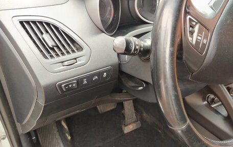 Hyundai ix35 I рестайлинг, 2014 год, 1 270 000 рублей, 13 фотография