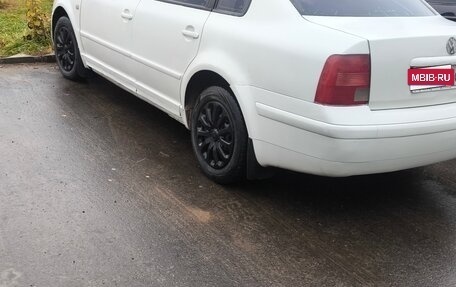 Volkswagen Passat B5+ рестайлинг, 1998 год, 235 000 рублей, 1 фотография