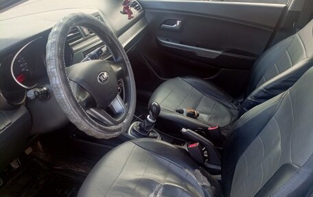 KIA Rio III рестайлинг, 2013 год, 730 000 рублей, 8 фотография