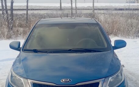 KIA Rio III рестайлинг, 2013 год, 730 000 рублей, 17 фотография