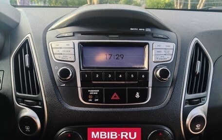 Hyundai ix35 I рестайлинг, 2010 год, 900 000 рублей, 7 фотография