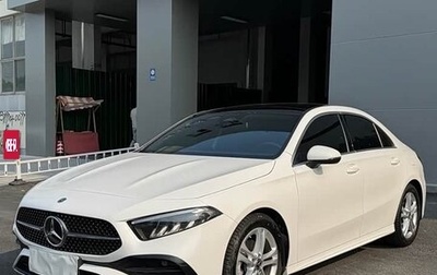 Mercedes-Benz A-Класс, 2022 год, 2 100 000 рублей, 1 фотография
