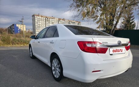 Toyota Camry, 2013 год, 1 700 000 рублей, 5 фотография