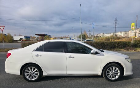 Toyota Camry, 2013 год, 1 700 000 рублей, 8 фотография
