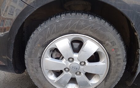 KIA Rio II, 2011 год, 600 000 рублей, 10 фотография