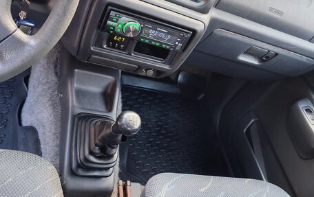 Suzuki Jimny, 2003 год, 700 000 рублей, 14 фотография