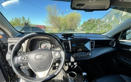 Toyota RAV4, 2015 год, 2 150 000 рублей, 6 фотография