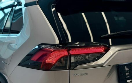 Toyota RAV4, 2020 год, 3 550 000 рублей, 6 фотография