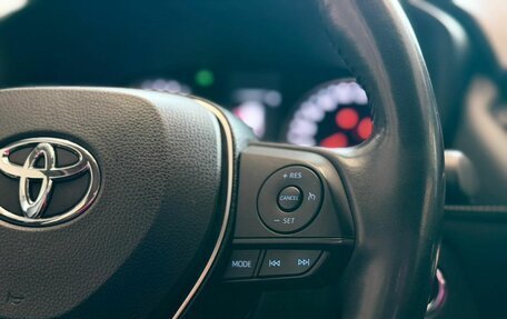 Toyota RAV4, 2020 год, 3 550 000 рублей, 15 фотография