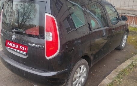 Skoda Roomster, 2013 год, 810 000 рублей, 3 фотография