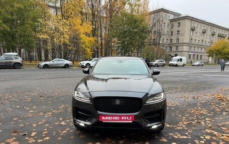 Jaguar F-Pace, 2019 год, 3 150 000 рублей, 3 фотография