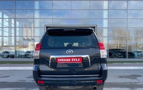 Toyota Land Cruiser Prado 150 рестайлинг 2, 2010 год, 2 000 000 рублей, 7 фотография