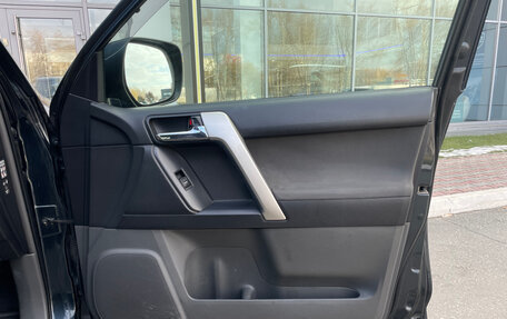 Toyota Land Cruiser Prado 150 рестайлинг 2, 2010 год, 2 000 000 рублей, 20 фотография