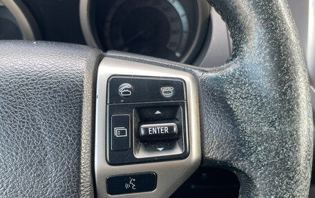 Toyota Land Cruiser Prado 150 рестайлинг 2, 2010 год, 2 000 000 рублей, 27 фотография