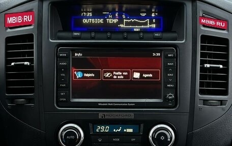 Mitsubishi Pajero IV, 2008 год, 1 395 000 рублей, 11 фотография