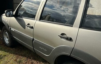 Chevrolet Niva I рестайлинг, 2012 год, 650 000 рублей, 1 фотография
