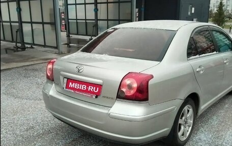 Toyota Avensis III рестайлинг, 2007 год, 910 000 рублей, 4 фотография