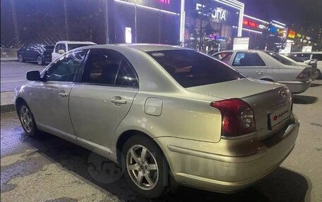 Toyota Avensis III рестайлинг, 2007 год, 910 000 рублей, 27 фотография