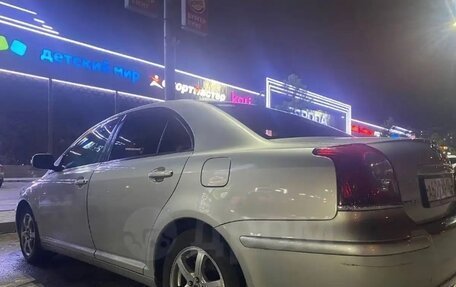 Toyota Avensis III рестайлинг, 2007 год, 910 000 рублей, 31 фотография