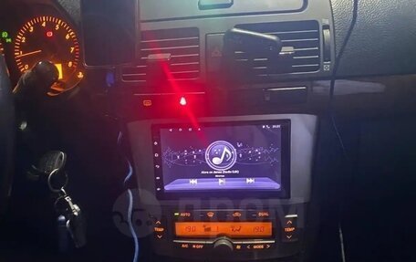 Toyota Avensis III рестайлинг, 2007 год, 910 000 рублей, 36 фотография