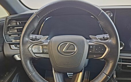 Lexus RX IV рестайлинг, 2022 год, 10 250 000 рублей, 11 фотография