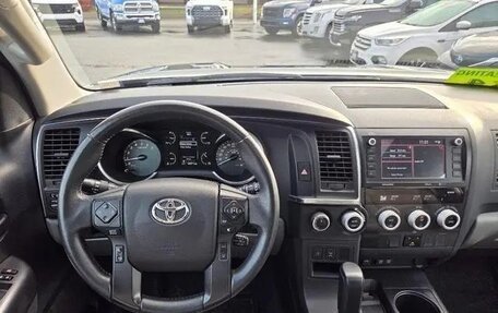 Toyota Sequoia, 2022 год, 9 697 249 рублей, 5 фотография