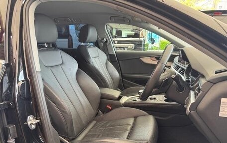 Audi A4, 2019 год, 1 500 000 рублей, 16 фотография