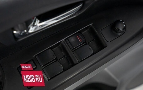 Suzuki SX4 II рестайлинг, 2011 год, 1 099 000 рублей, 13 фотография
