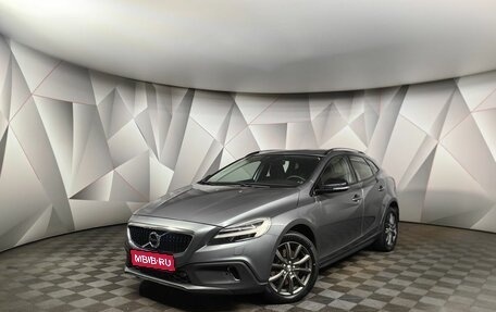 Volvo V40 Cross Country I, 2019 год, 2 193 000 рублей, 1 фотография