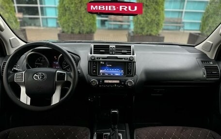 Toyota Land Cruiser Prado 150 рестайлинг 2, 2016 год, 4 220 000 рублей, 7 фотография