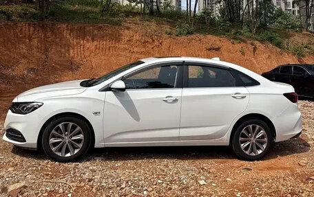Chevrolet Cruze II, 2022 год, 1 048 000 рублей, 3 фотография