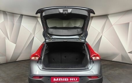 Volvo V40 Cross Country I, 2019 год, 2 193 000 рублей, 19 фотография