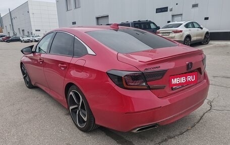 Honda Accord IX рестайлинг, 2018 год, 2 100 000 рублей, 2 фотография