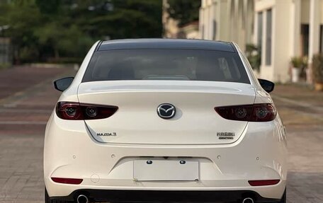 Mazda 3, 2022 год, 1 650 000 рублей, 2 фотография
