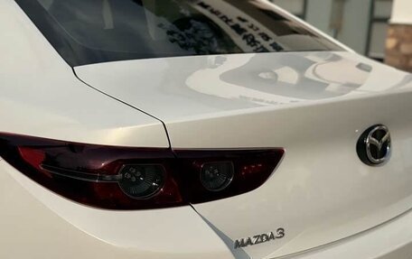 Mazda 3, 2022 год, 1 650 000 рублей, 8 фотография