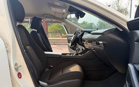 Mazda 3, 2022 год, 1 650 000 рублей, 17 фотография