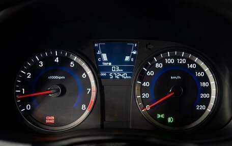 Hyundai Solaris II рестайлинг, 2012 год, 700 000 рублей, 10 фотография