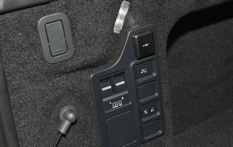 Land Rover Discovery IV, 2025 год, 12 532 000 рублей, 21 фотография