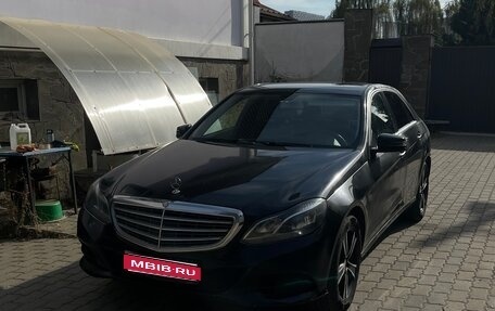 Mercedes-Benz E-Класс, 2014 год, 1 490 000 рублей, 1 фотография