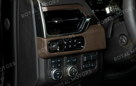 GMC Yukon IV, 2025 год, 18 900 000 рублей, 12 фотография