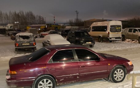 Toyota Camry, 1997 год, 410 000 рублей, 10 фотография