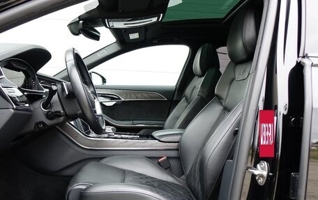 Audi A8, 2022 год, 5 450 077 рублей, 10 фотография