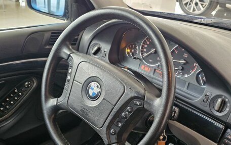 BMW 5 серия, 1998 год, 709 000 рублей, 21 фотография