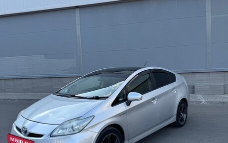 Toyota Prius, 2009 год, 740 000 рублей, 2 фотография