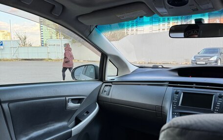 Toyota Prius, 2009 год, 740 000 рублей, 9 фотография