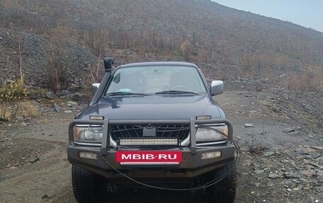 Mitsubishi Pajero Sport II рестайлинг, 2000 год, 430 000 рублей, 5 фотография