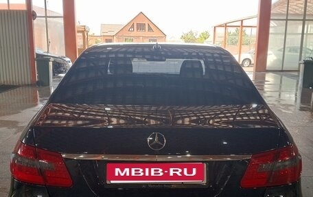 Mercedes-Benz E-Класс, 2010 год, 1 250 000 рублей, 6 фотография