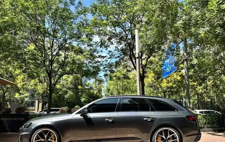 Audi RS 4, 2022 год, 6 970 077 рублей, 2 фотография